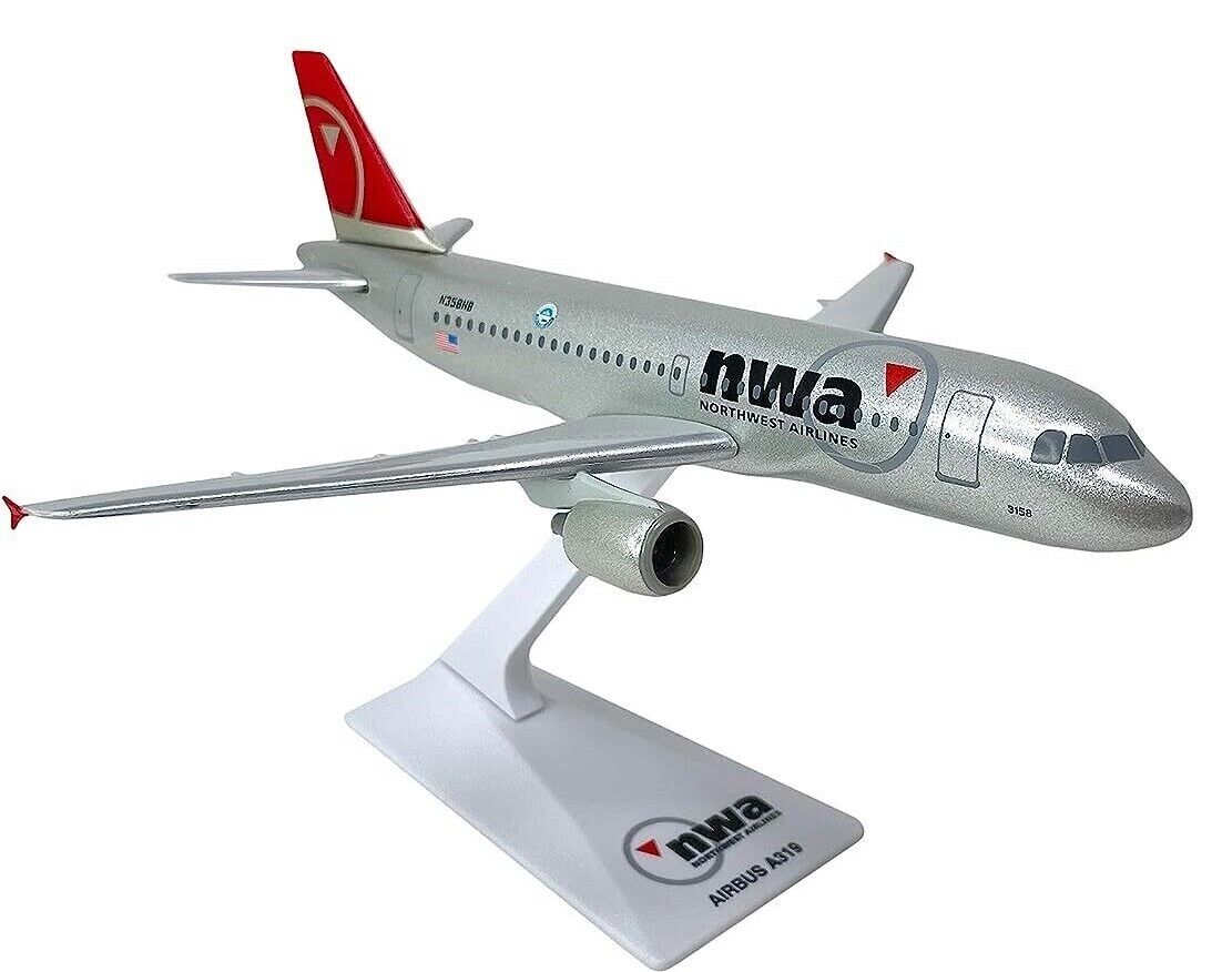Flight Miniatures Northwest Airlines Airbus A319-100 Desk Model 1/200 Airplane