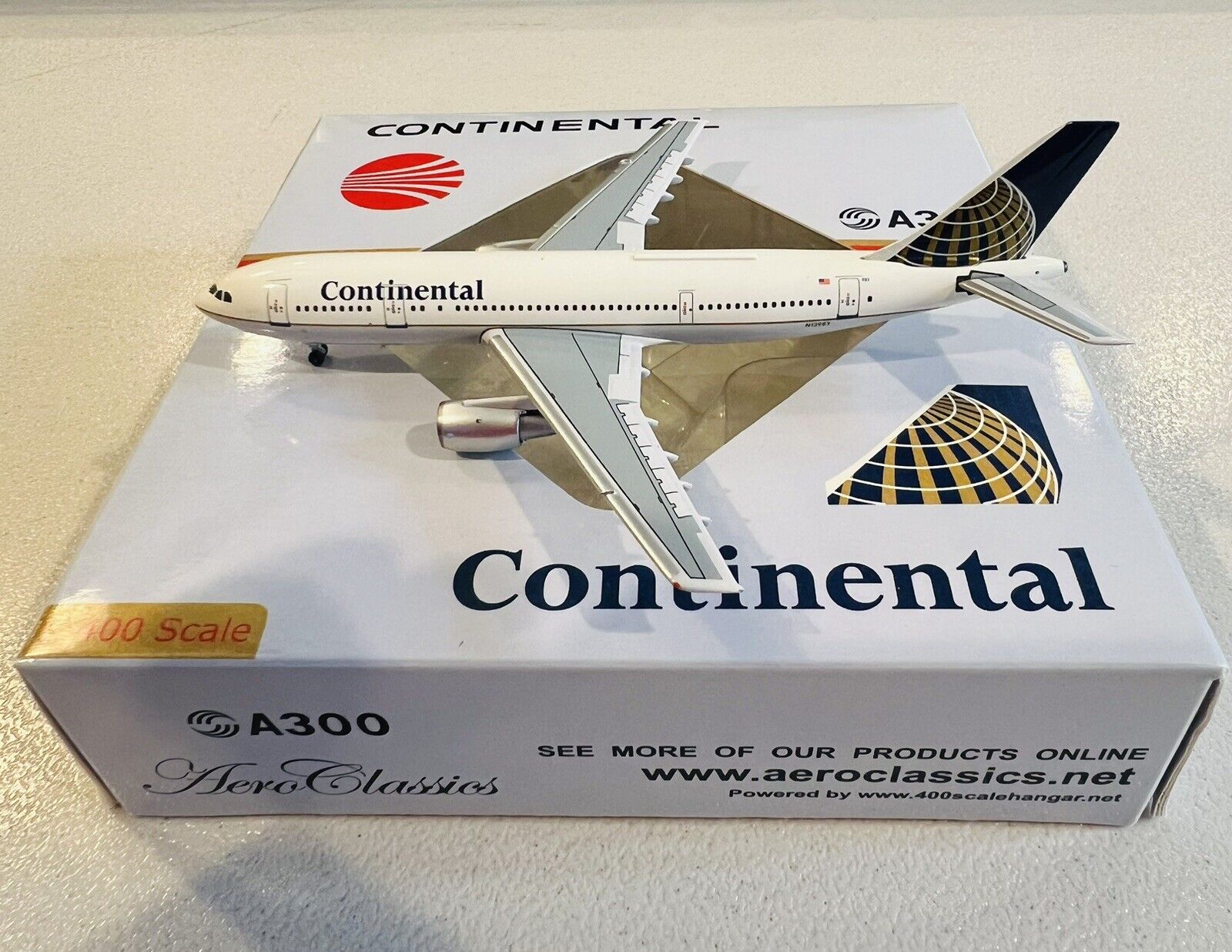 Aeroclassics Continental Airlines Airbus A300B4 1:400 N13983 ACN13983