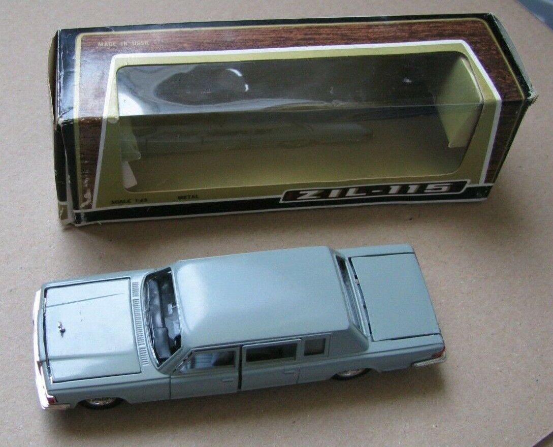 Rare 1:43 ZIL 115 Made in USSR Russian passenger Limousine  Model 