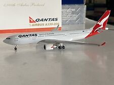 Gemini Jets Qantas Airways Airbus A330-200 1:400 VH-EBG GJQFA857 picture
