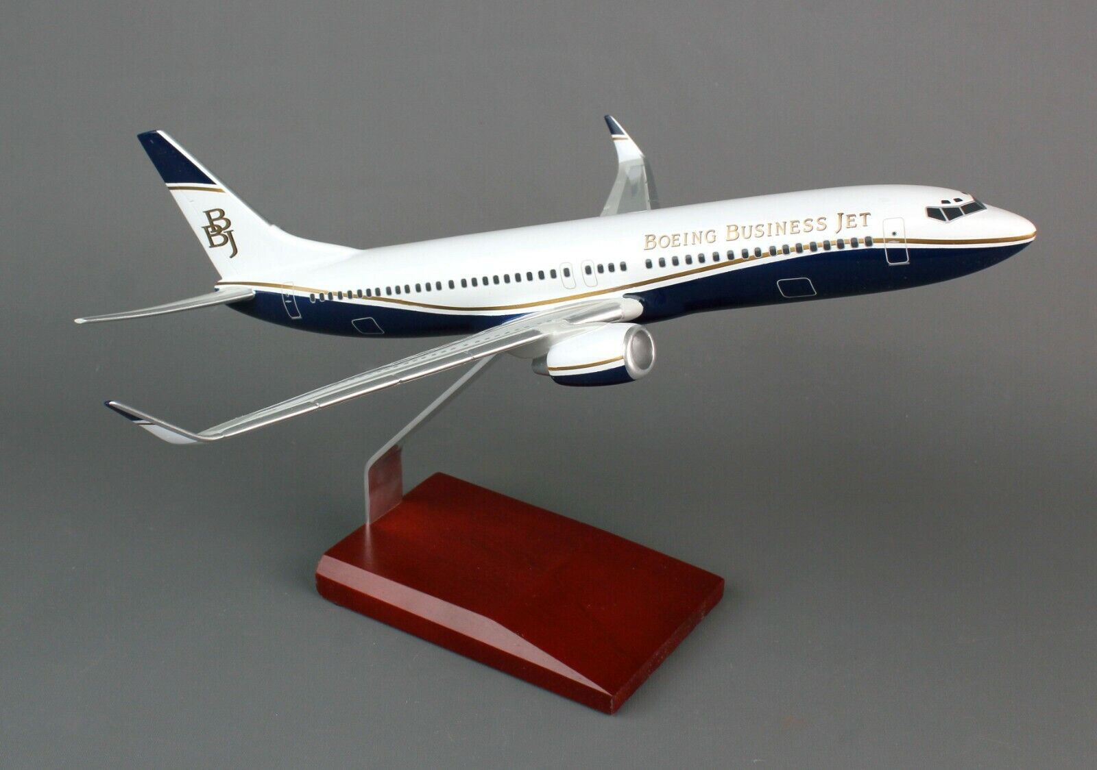 Boeing 737-800 Business Jet Desk Top Display Corporate Model 1/100 ES Airplane