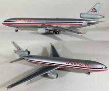 Hobby Master 1/200 HL1201 McDonnell Douglas MD-11 American Airlines, N1758B picture