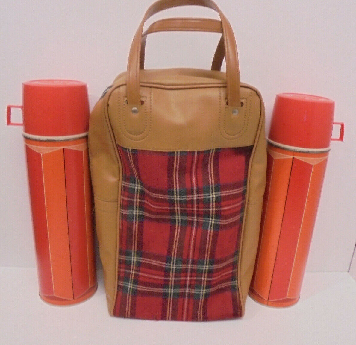 Vtg Thermos Red Plaid Picnic Bag & Pair Of Thermos 1974 Classic Car Accessory