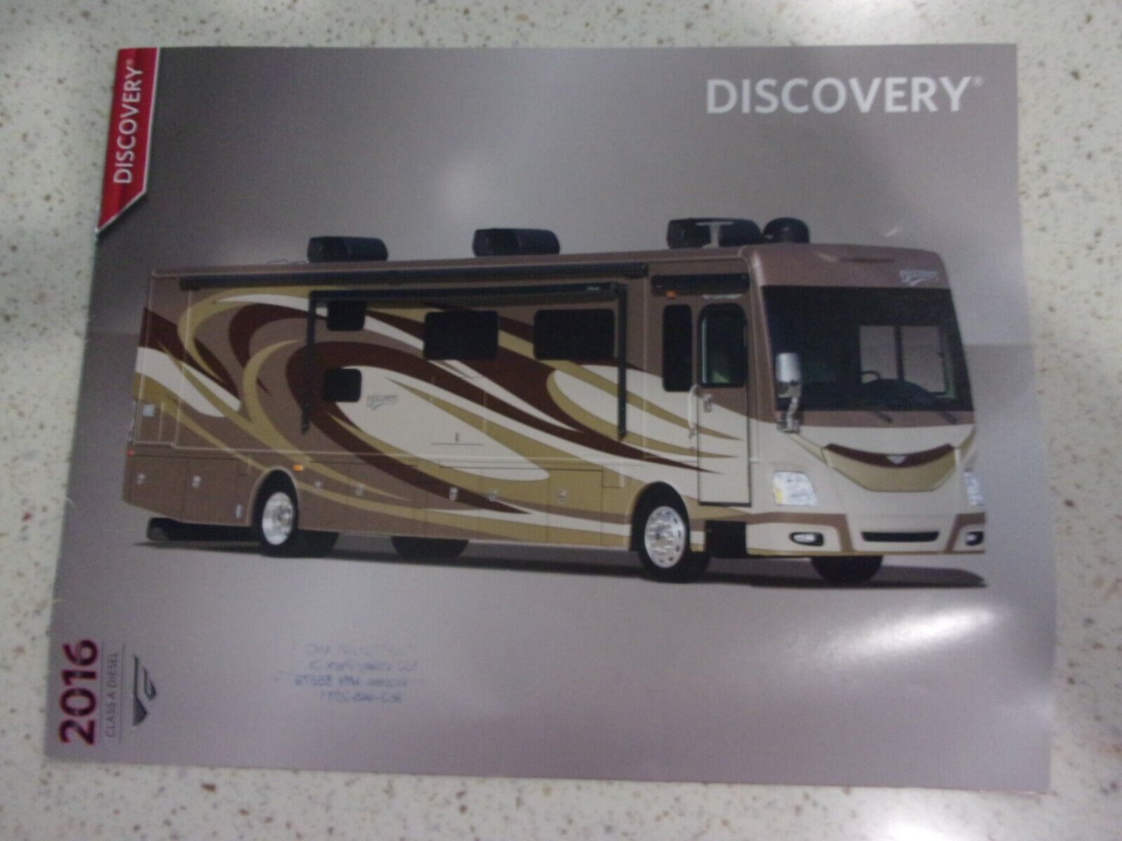 2016 Fleetwood RV Discovery Motor Home Models 37R 40E 40G 40X Sales Brochure