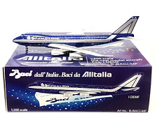 Blue Box 1:200 Boeing 747-243BM Alitalia I-DEMF Ref: B-BACI-MF picture