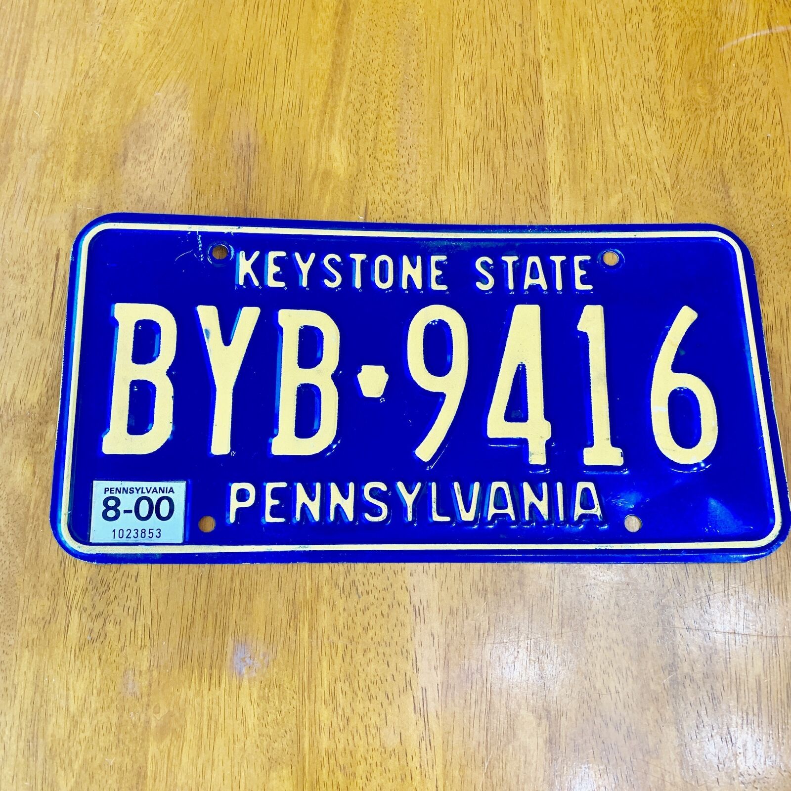 2000 United States Pennsylvania Keystone State Passenger License Plate BYB 9416