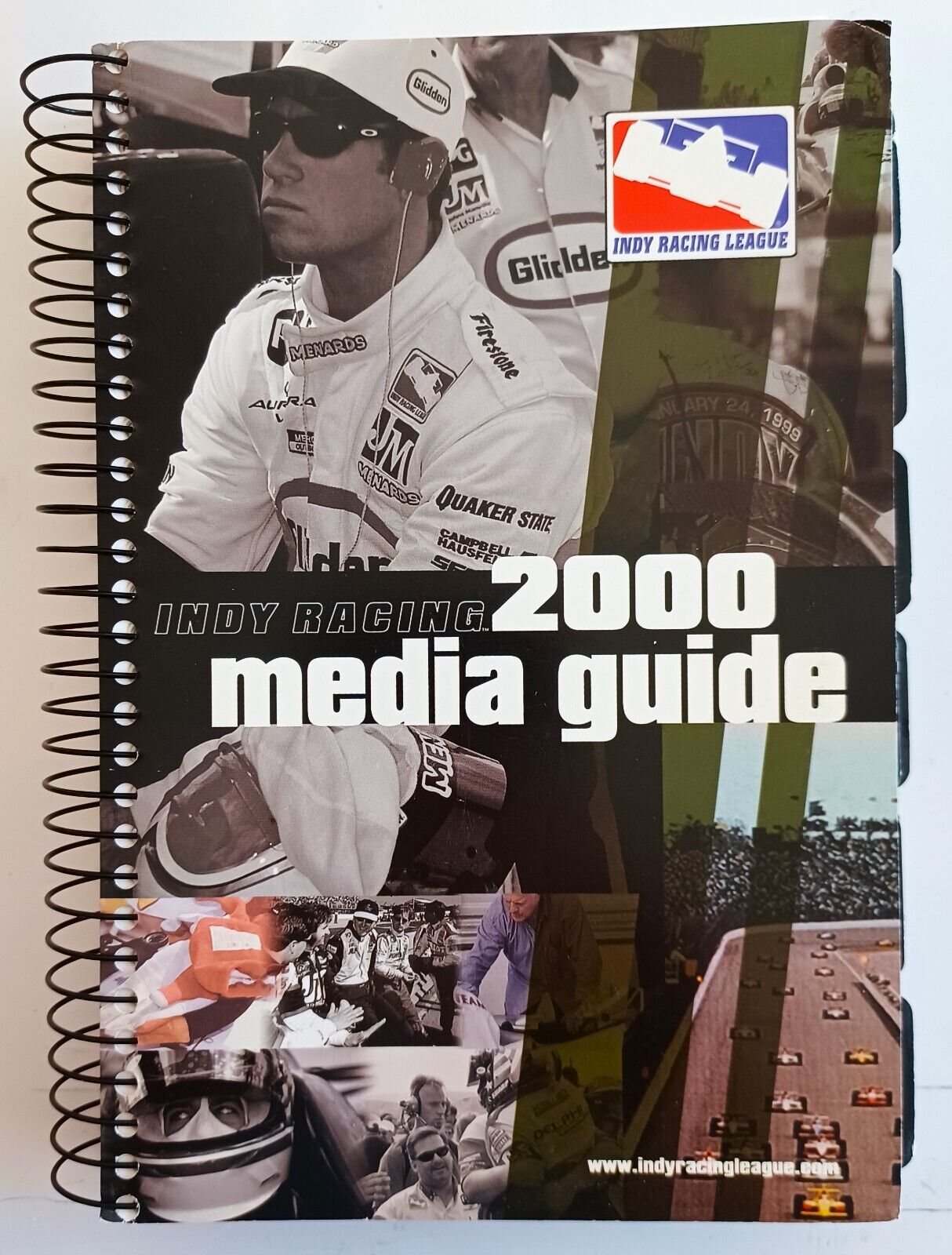 INDY500 2000 Media Guide 367 Pages of Speedway Details, Teams, Drivers, Owners.