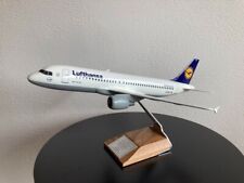 Pacmin 1/100 Lufthansa Airbus A320 Rare picture