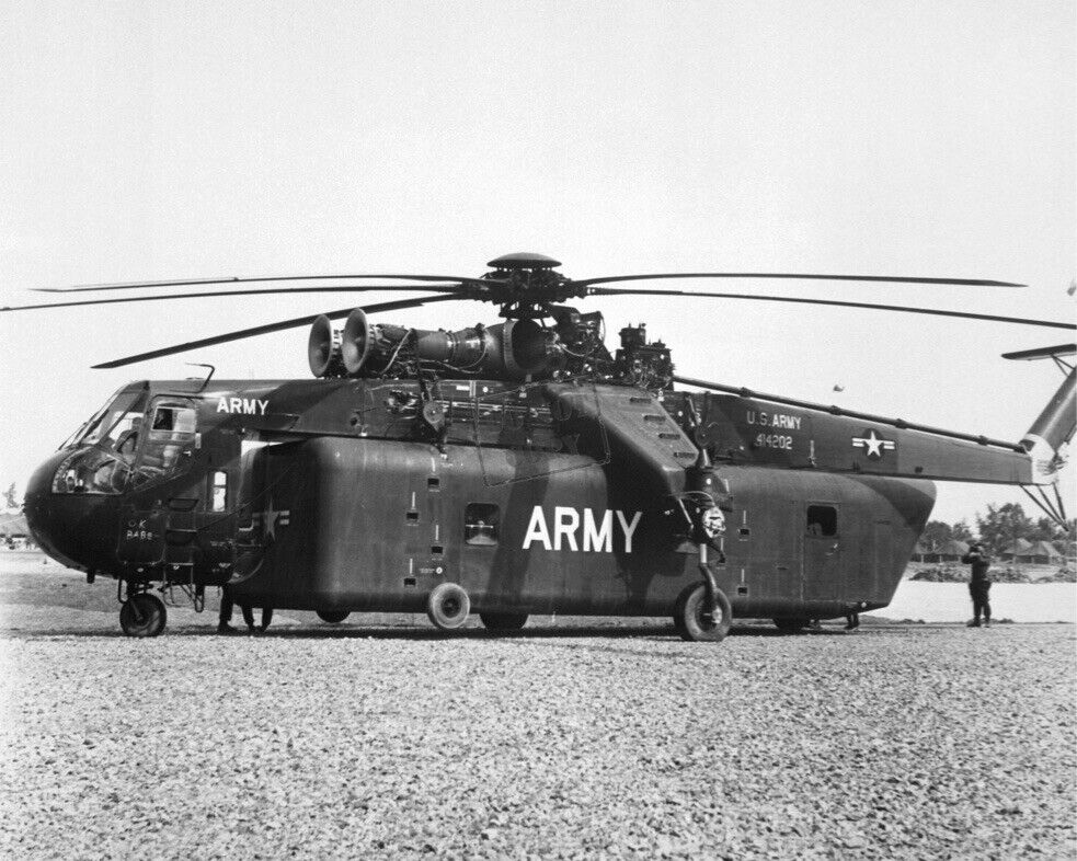  US ARMY USA Sky Crane CH-54A helicopter War & Conflict