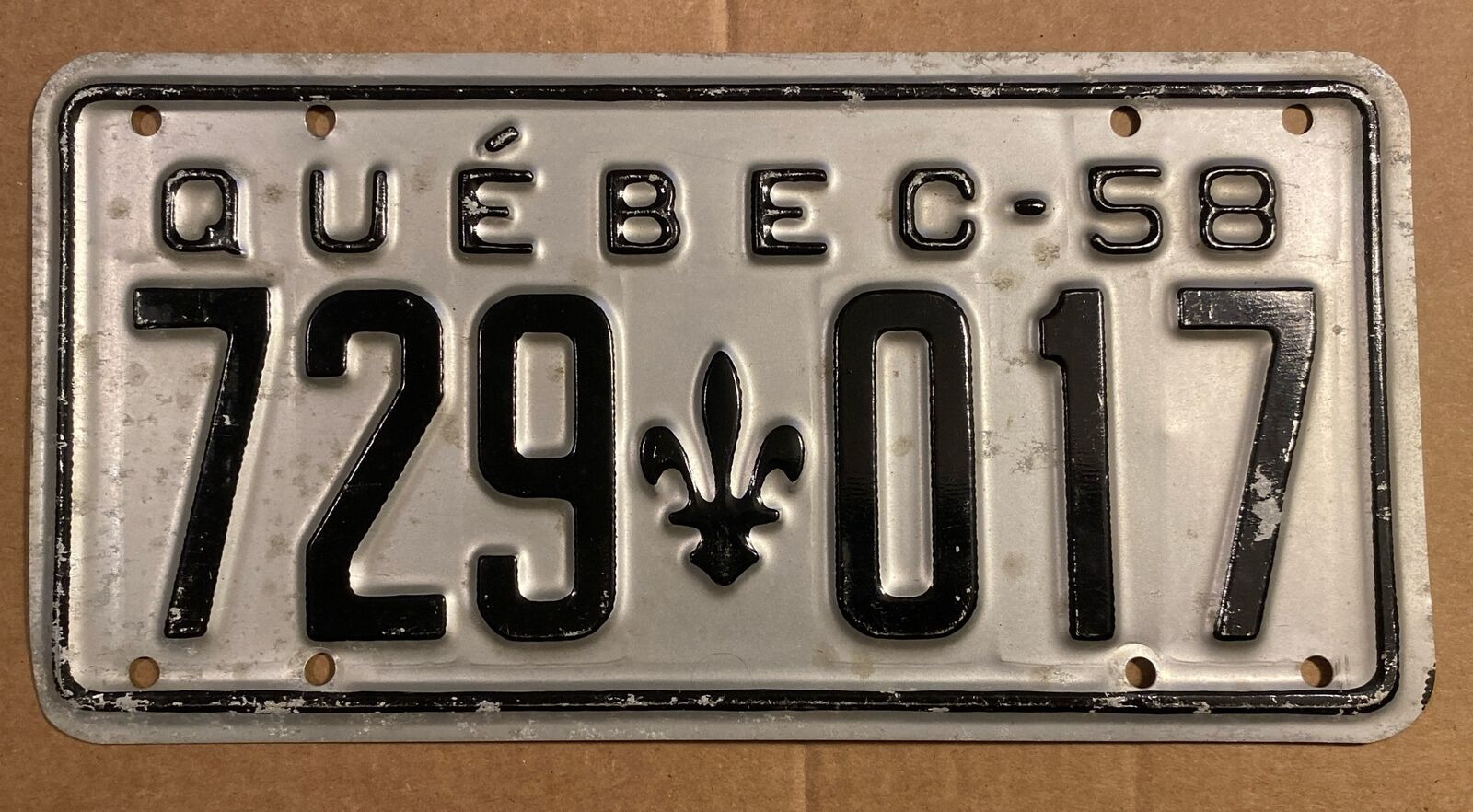 1958 Quebec Canada license plate, original used