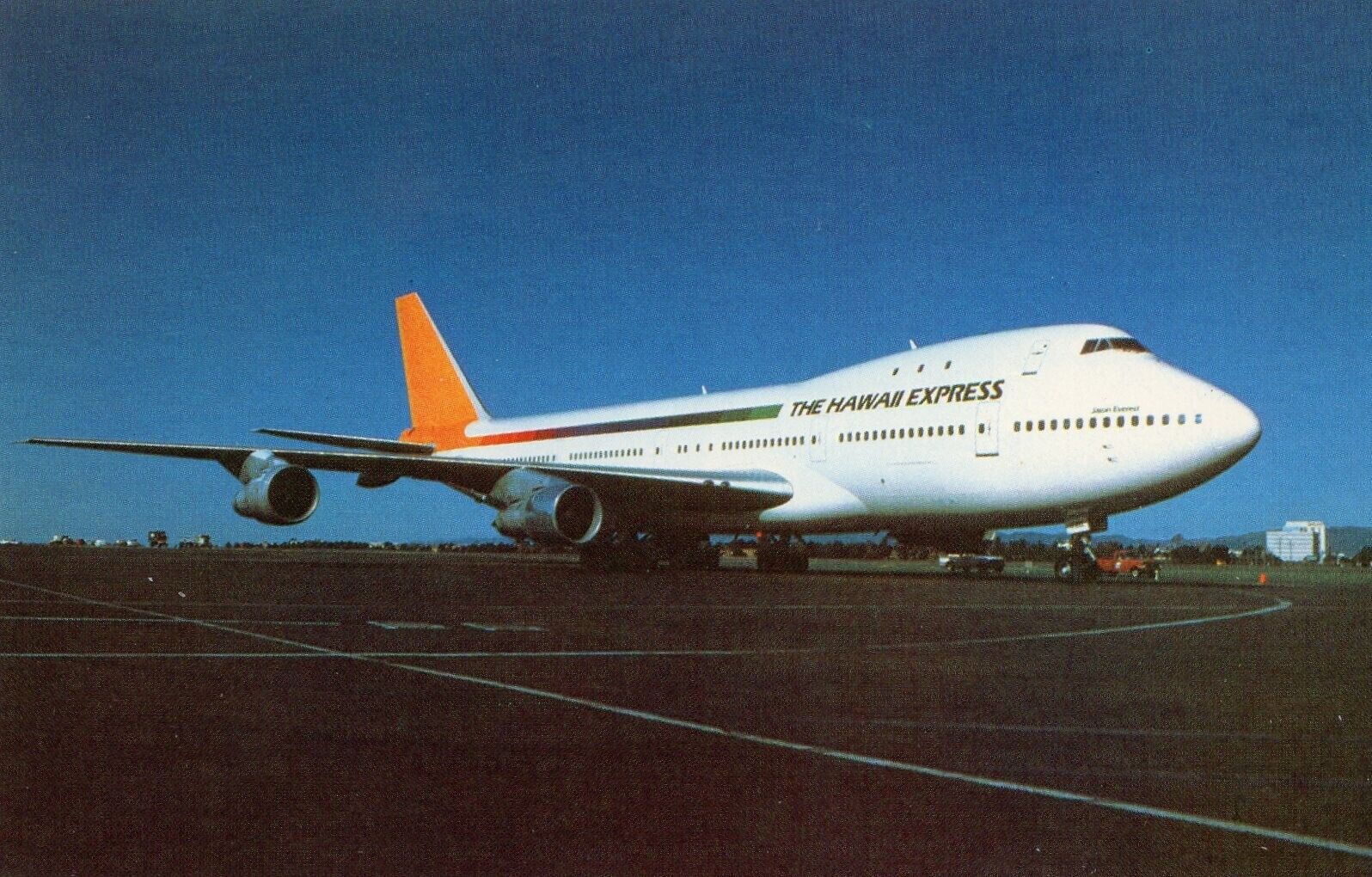 THE  HAWAIIAN  EXPRESS  AIRLINES  B-747-100    AIRPORT  /  AIRCRAFT