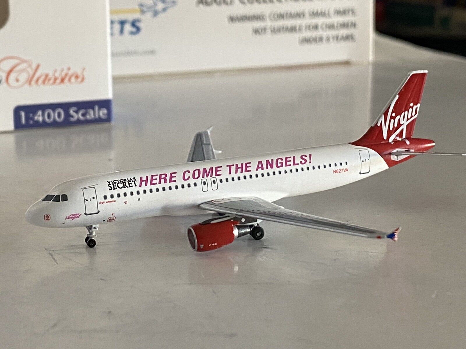 Aeroclassics Virgin America Airbus A320-200 1:400 N627VA Victoria's Secret
