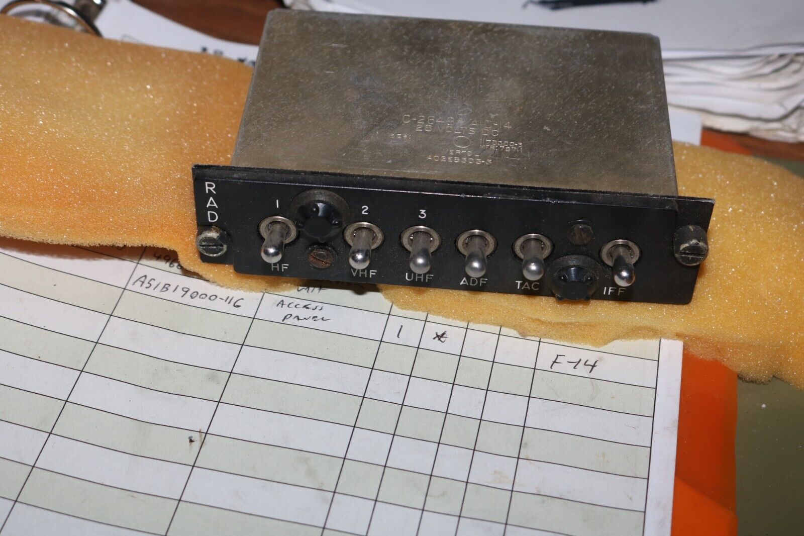 Vintage CH-46 C-2648 radio control panel P/N 117D600-3