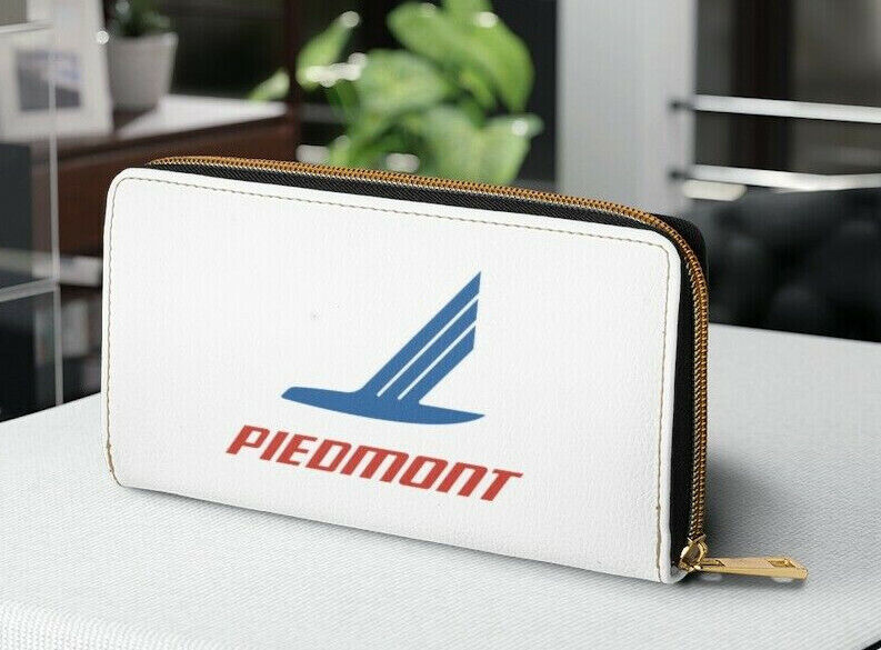 Piedmont Airlines Zipper Wallet