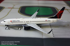 Gemini Jets Delta Airlines Boeing 737-800W Current Color Model 1:200 picture