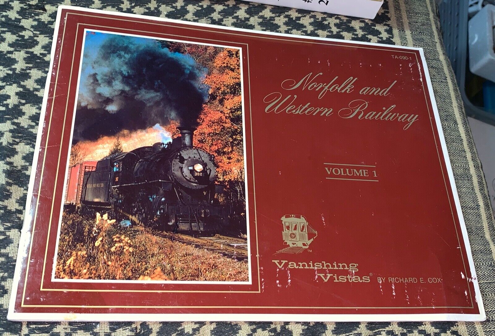 Norfolk and Western Railway  VANISHING VISTAS  Vol 1  COX FREE USA SHIPPING