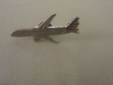AMERICAN AIRLINES BOEING 787 AIRPLANE LAPEL TACK PIN AA PILOT GIFT COLLECTIBLE picture