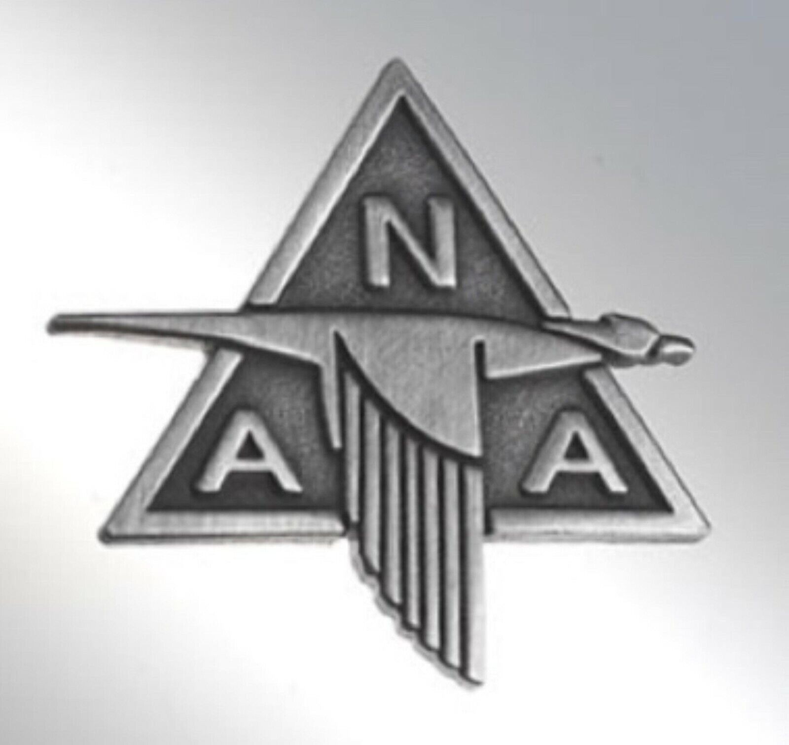North American Aviation Lapel Pin, NAA, Vintage WWII Aviation, New   BOE-0107