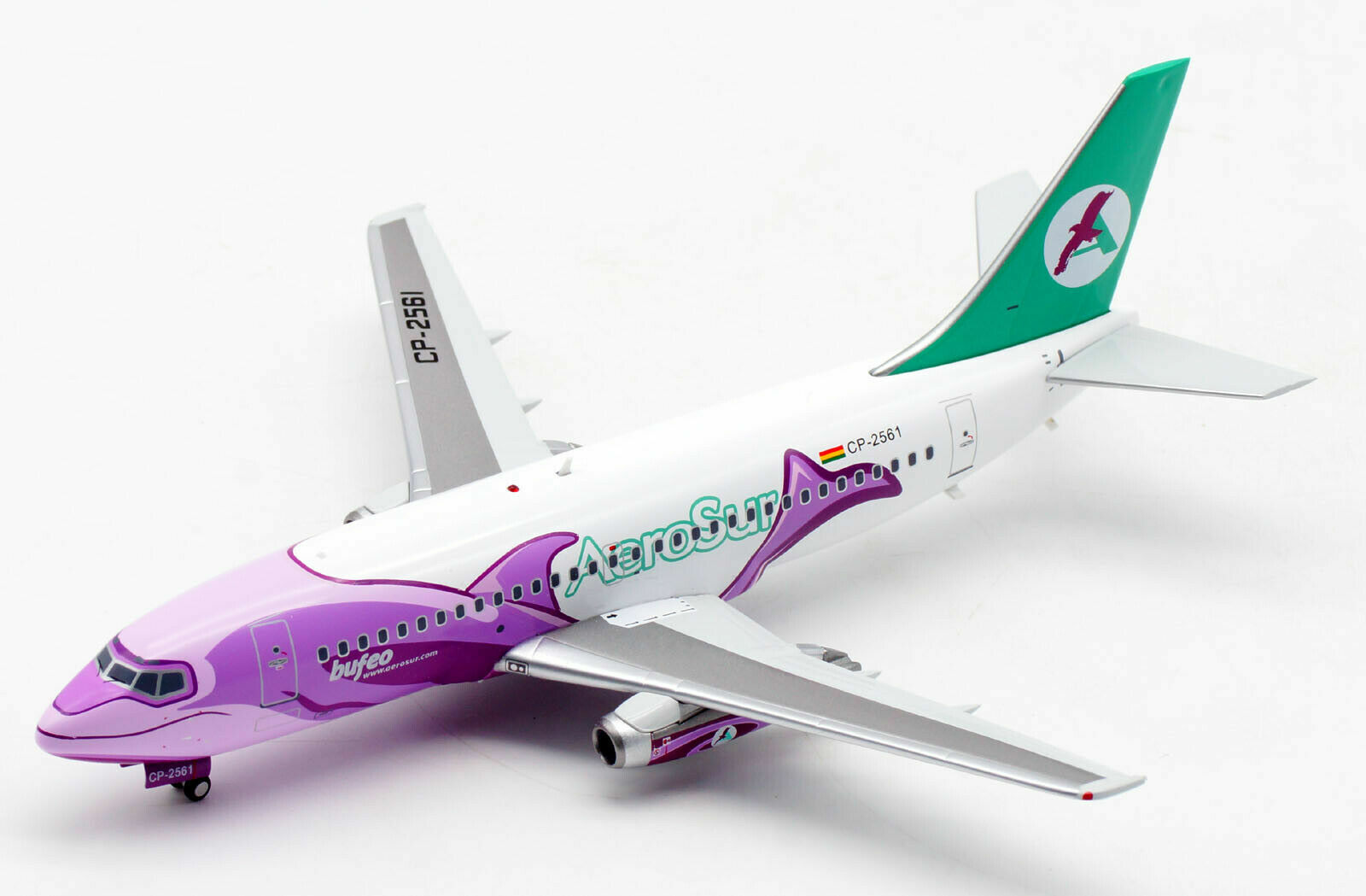1:200 IF200 Aerosur B737-200 CP-2561 (BUFEO) with stand 