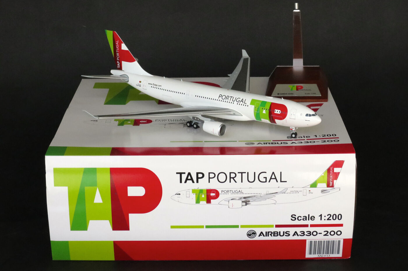 TAP Air Portugal Airbus A330-200 Reg:CS-TOP JC Wings 1:200 Diecast Models XX2453