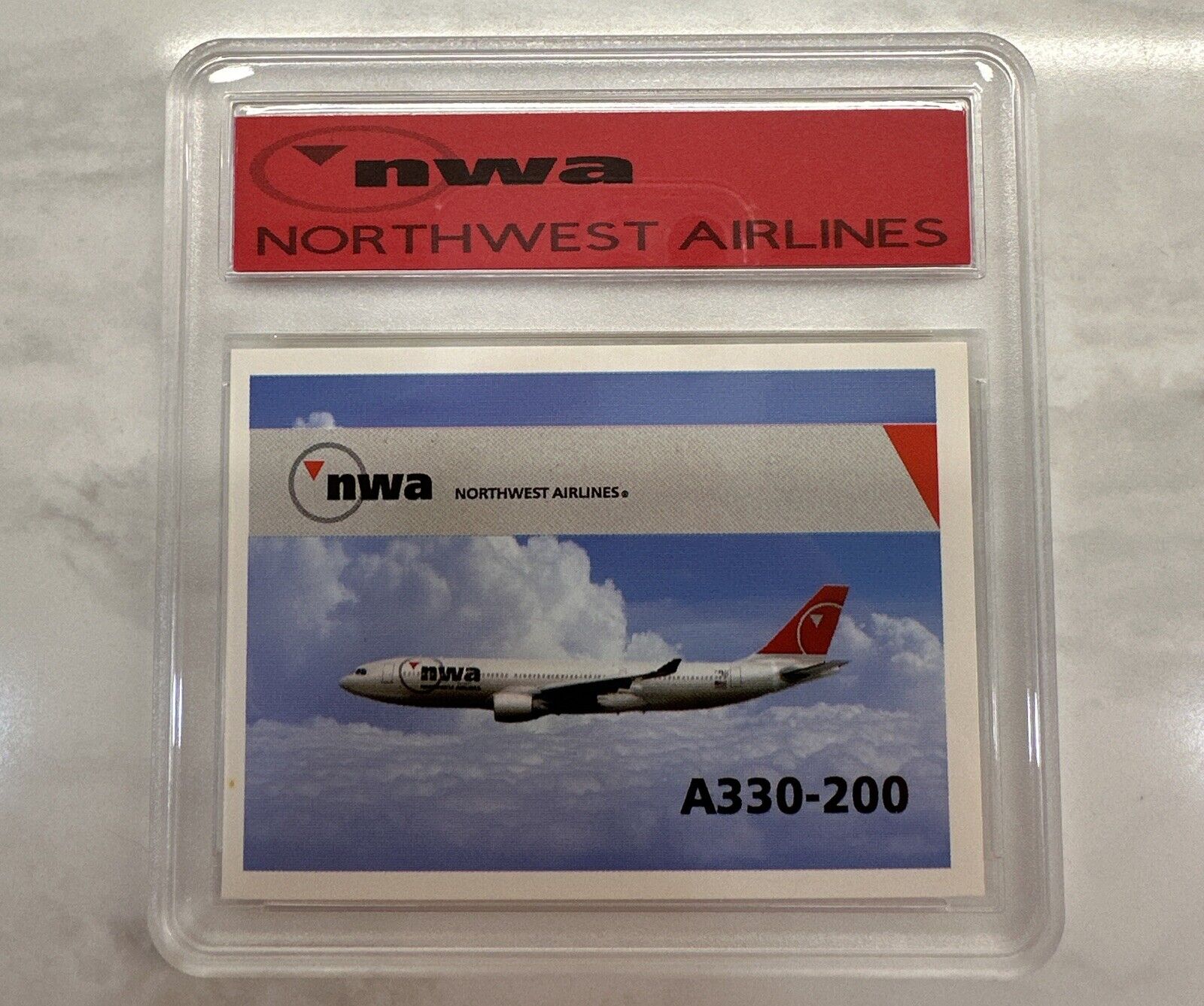 NORTHWEST AIRLINES PILOT TRADING CARD  A330-200 1990s DELTA HARD CASE MINT