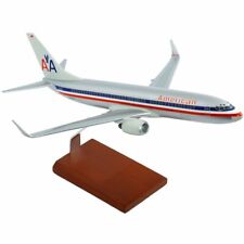 American Airlines Boeing 737-800 Old Livery Desk Display Model 1/100 SC Airplane picture