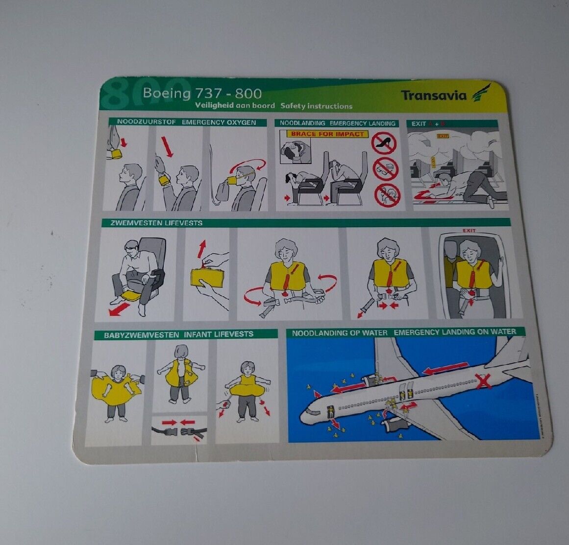 Transavia Boeing 737-800 Safety Card 