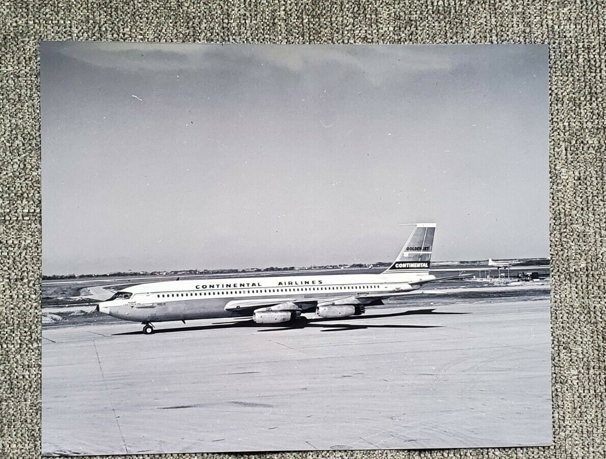 Continental Airlines Golden Jet Boeing 707 N70774 Photo 8×10 Black White 