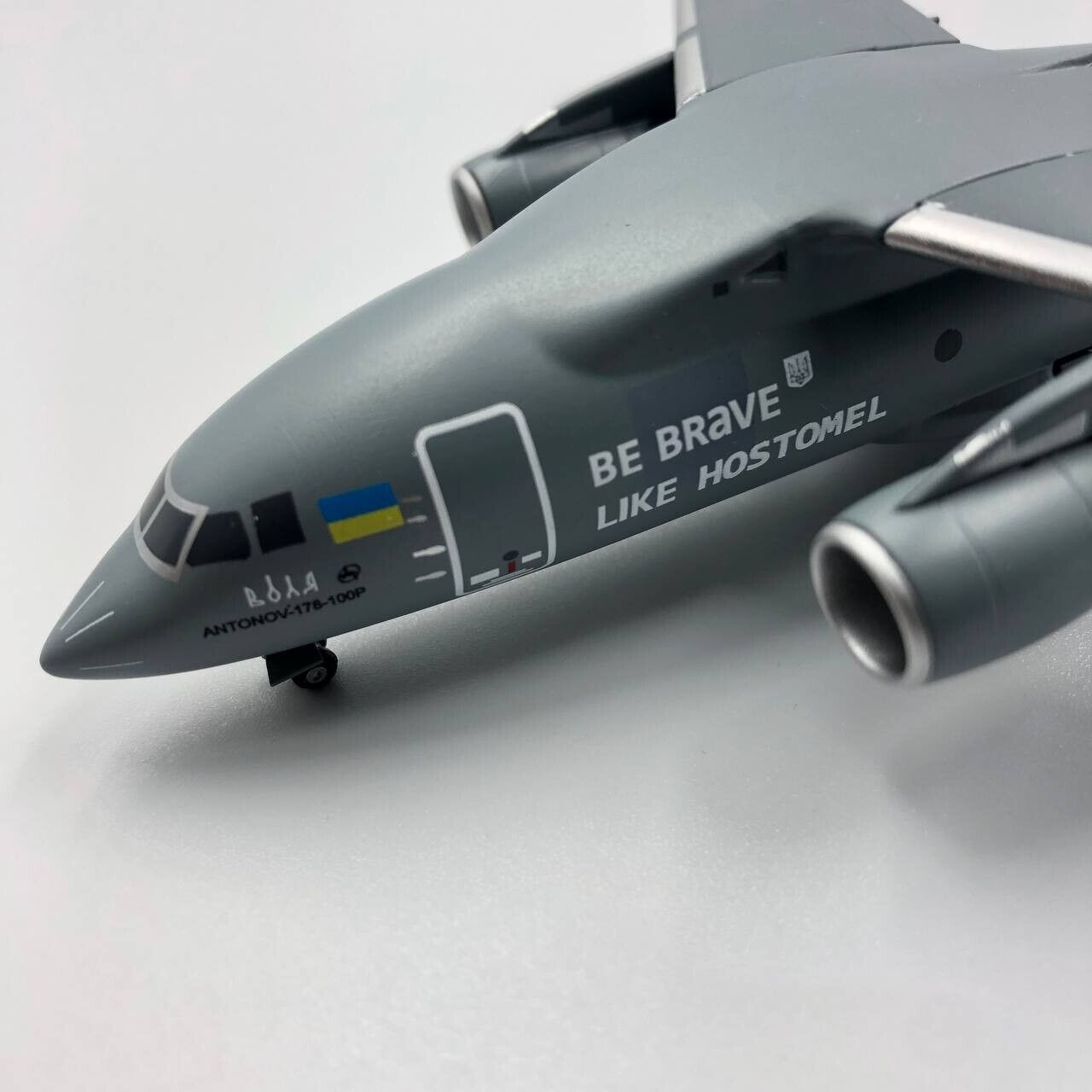 Aircraft model An-178 Antonov 178 UR-EXP  BE BRAVE LIKE HOSTOMEL scale 1/200