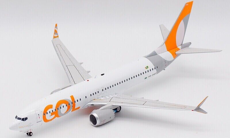 1:200 IF200 Gol Linhas Aereas PR-XMD Boeing 737-8 MAX with stand