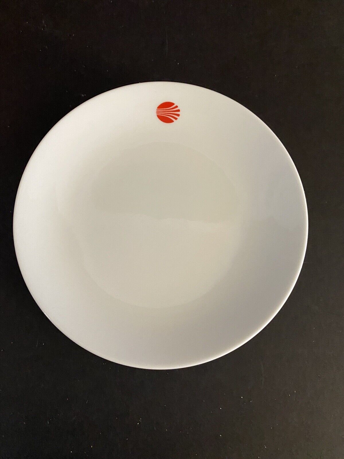 Continental Airlines ~ C ~ Round Plate ~  White China Red Logo ~  6 1/2\