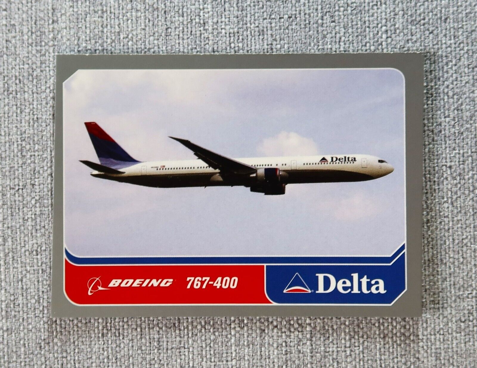 Delta Air Lines Aircraft Trading Card # 9 Boeing 767-400 Aircraft Info Card 2003