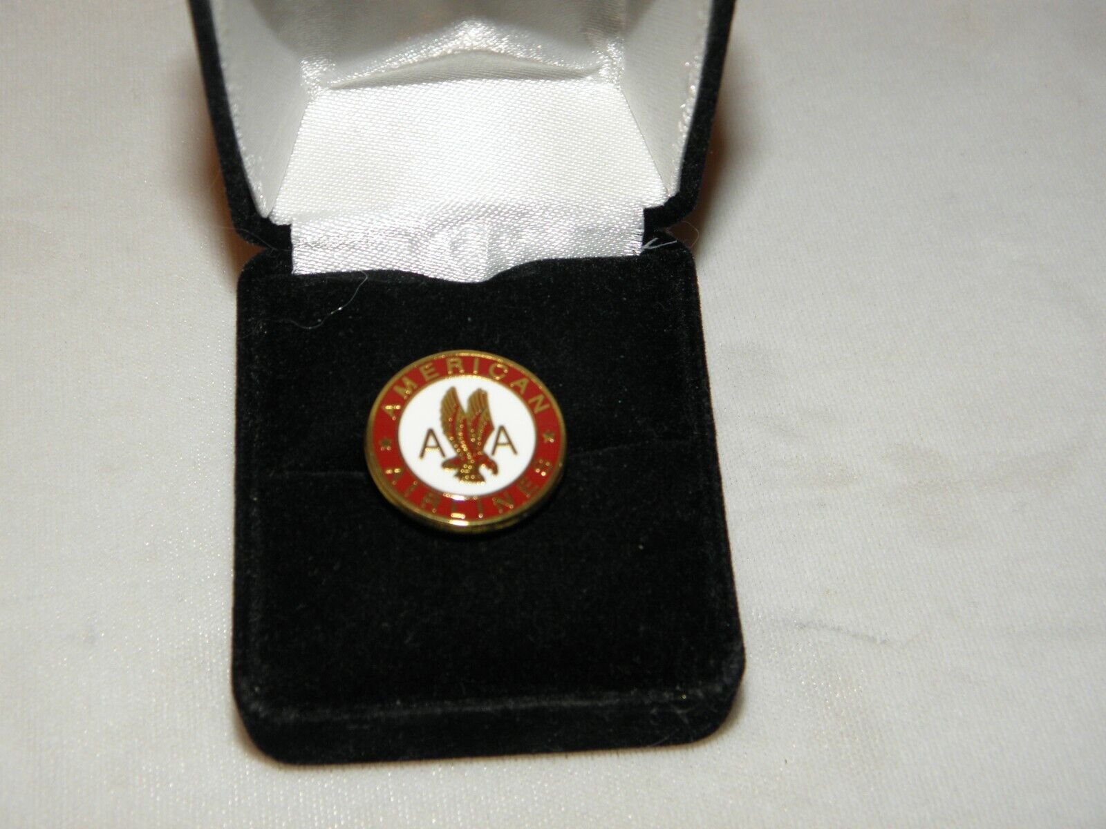 AMERICAN AIRLINES 1940'S LAPEL TACK PIN AA PILOT F/A CHRISTMAS GIFT COLLECTIBLE