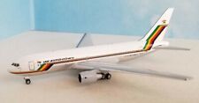 Aeroclassics AC411002 Air Zimbabwe Boeing 767-200 Z-WPF Diecast 1/400 Jet Model  picture