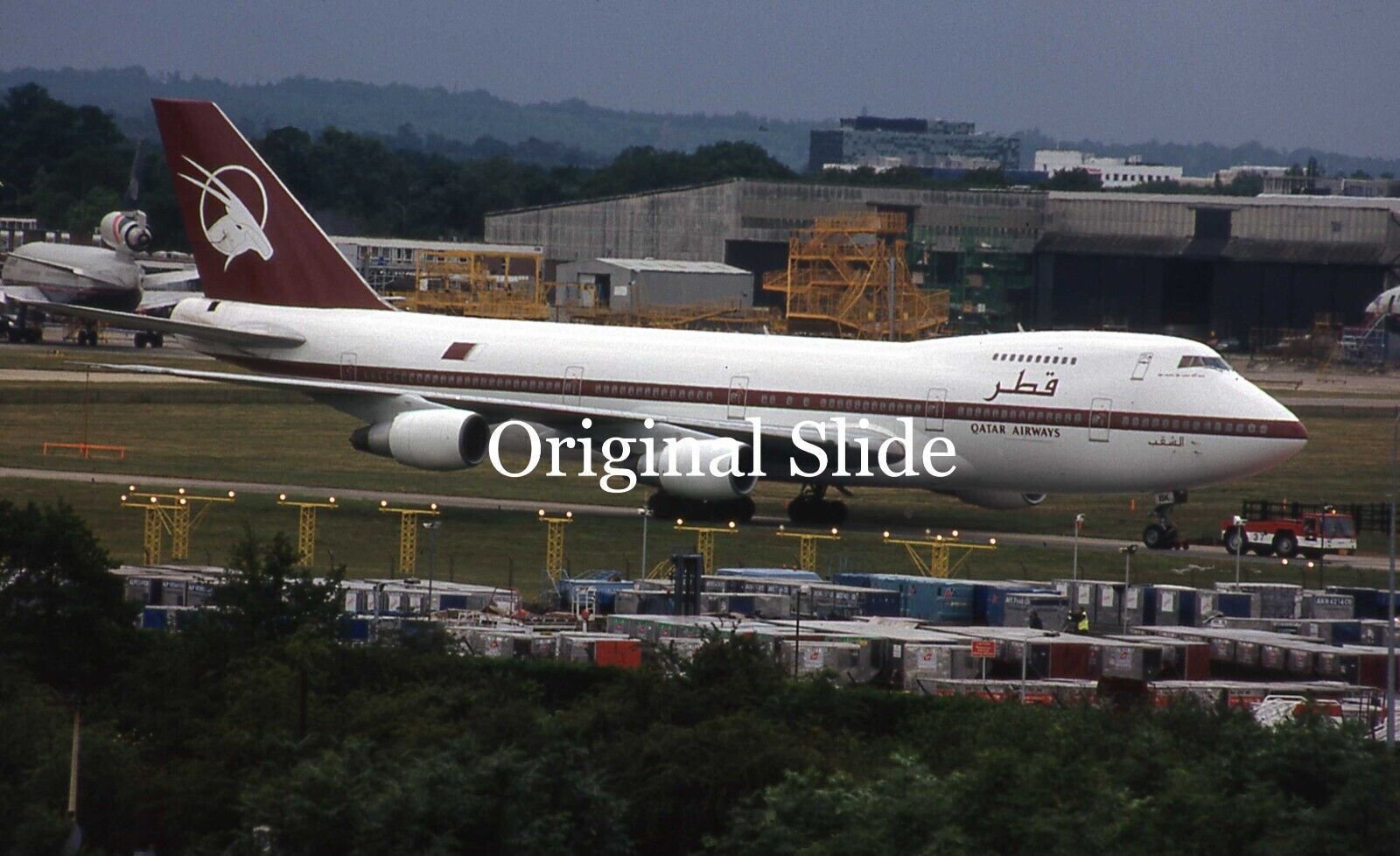 Aircraft Slide - Qatar Airways B.747 A7-ABK @ GATWICK 01.07.1996     (D176)