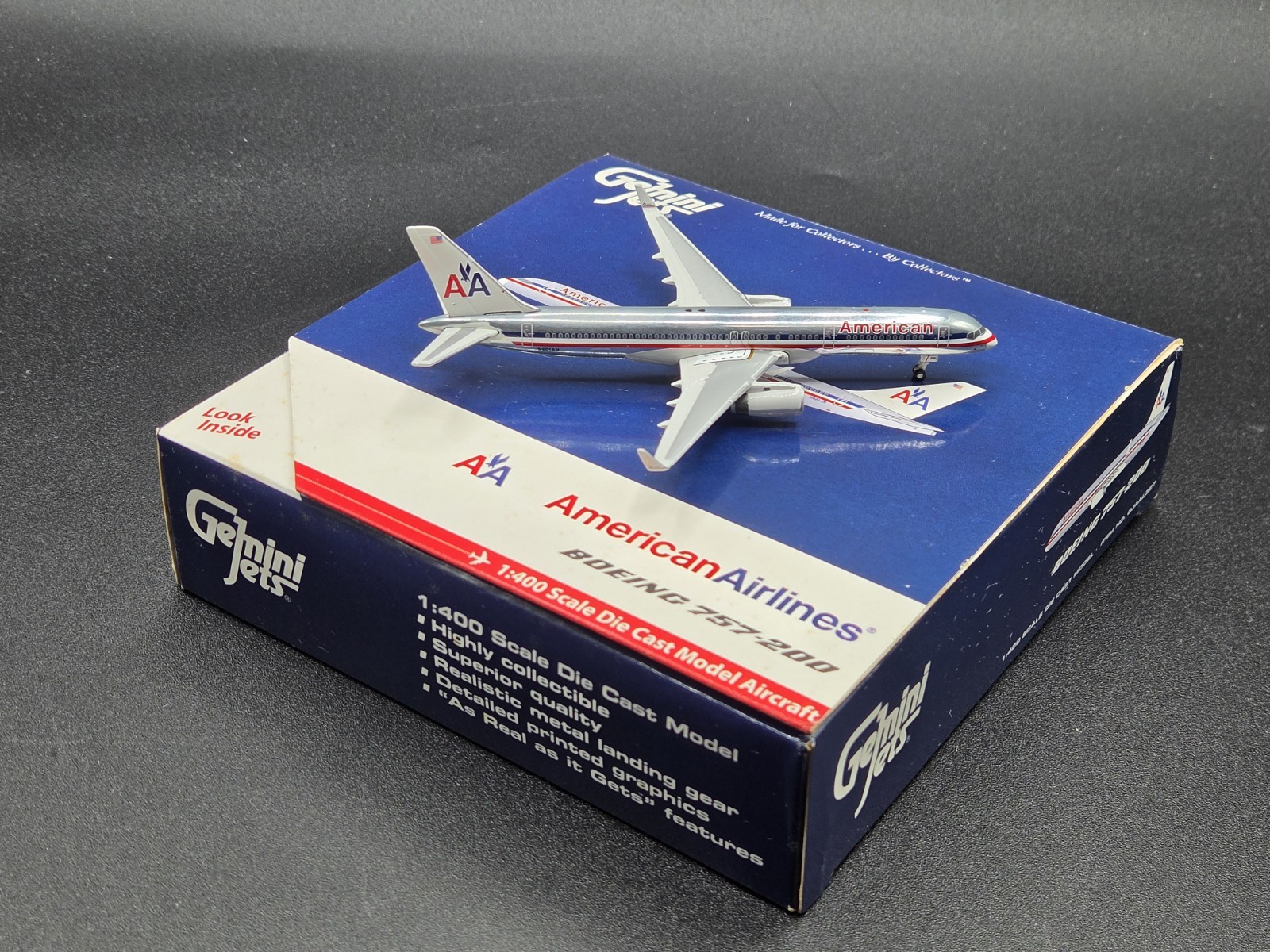 Gemini Jets American Airlines Boeing 757-200 1:400 Scale N601AN - GJAAL327
