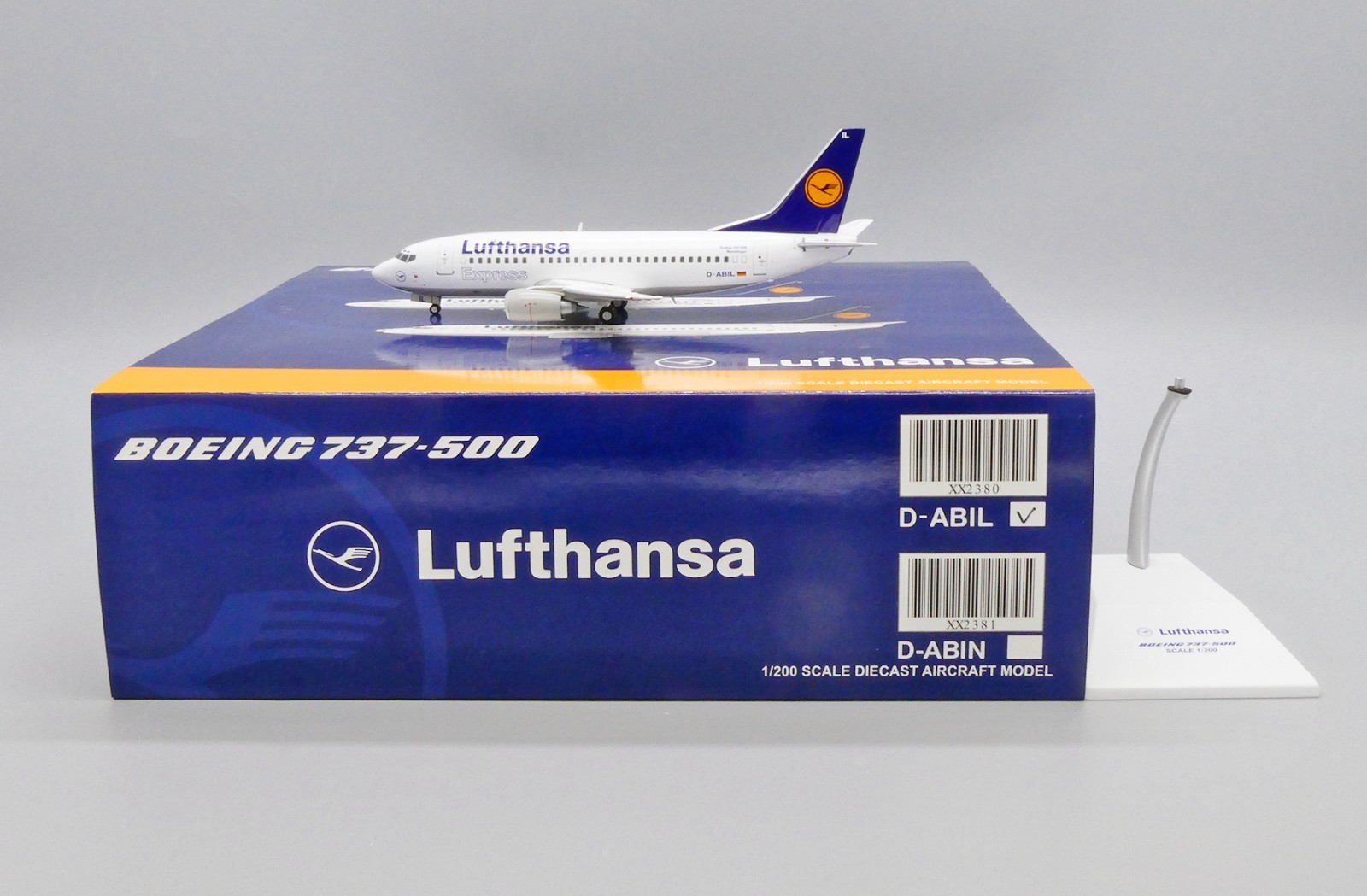 Lufthansa B737-500 Reg: D-ABIL \