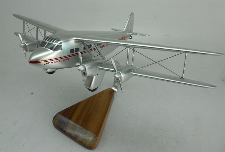 De Havilland DH-86 Qantas Empire Airways Plane Wood Model  Regular