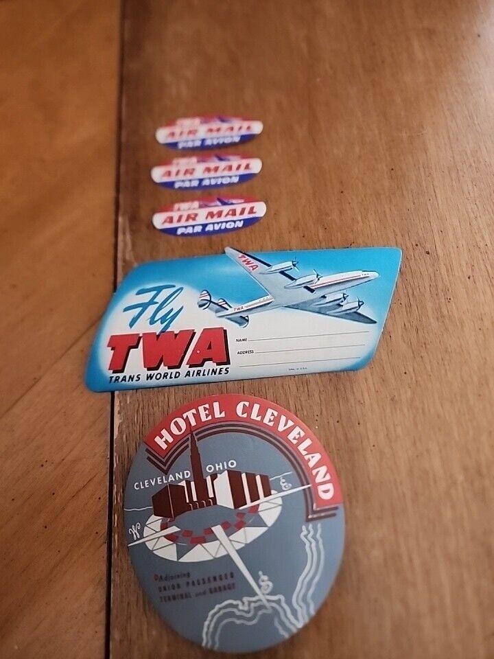 VINTAGE  TWA AIRLINES TAGS. 5 LOT