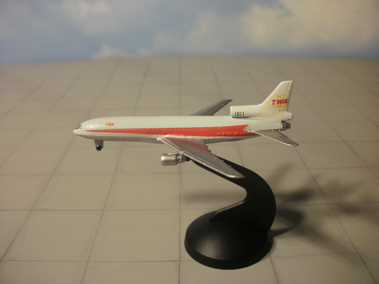 Schabak Silver Wings 1:600 Limited Edition TWA L-1011