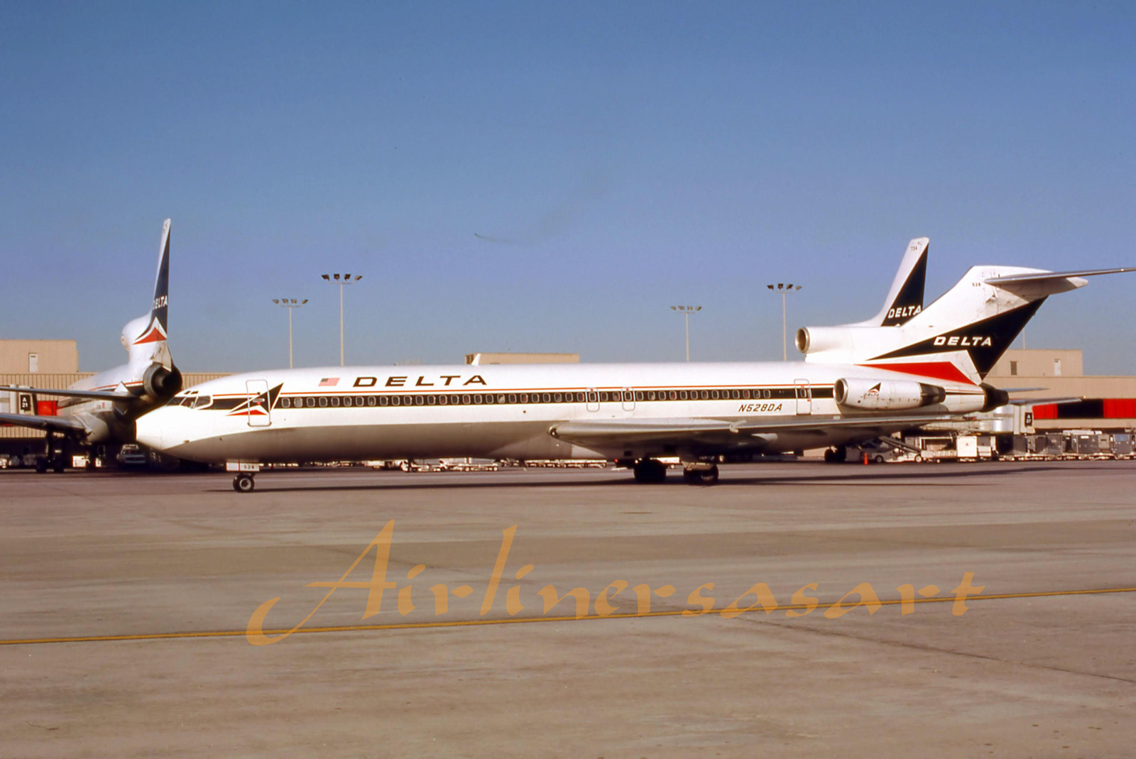 Delta Airlines Boeing 727-232 N528DA Taxiing at ATL in 1983 8