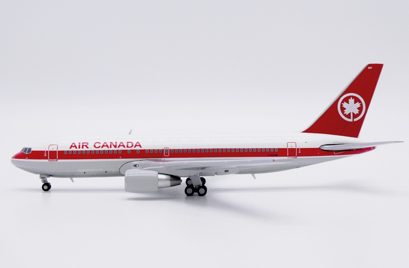 Air Canada B767-200ER C-GAUB \