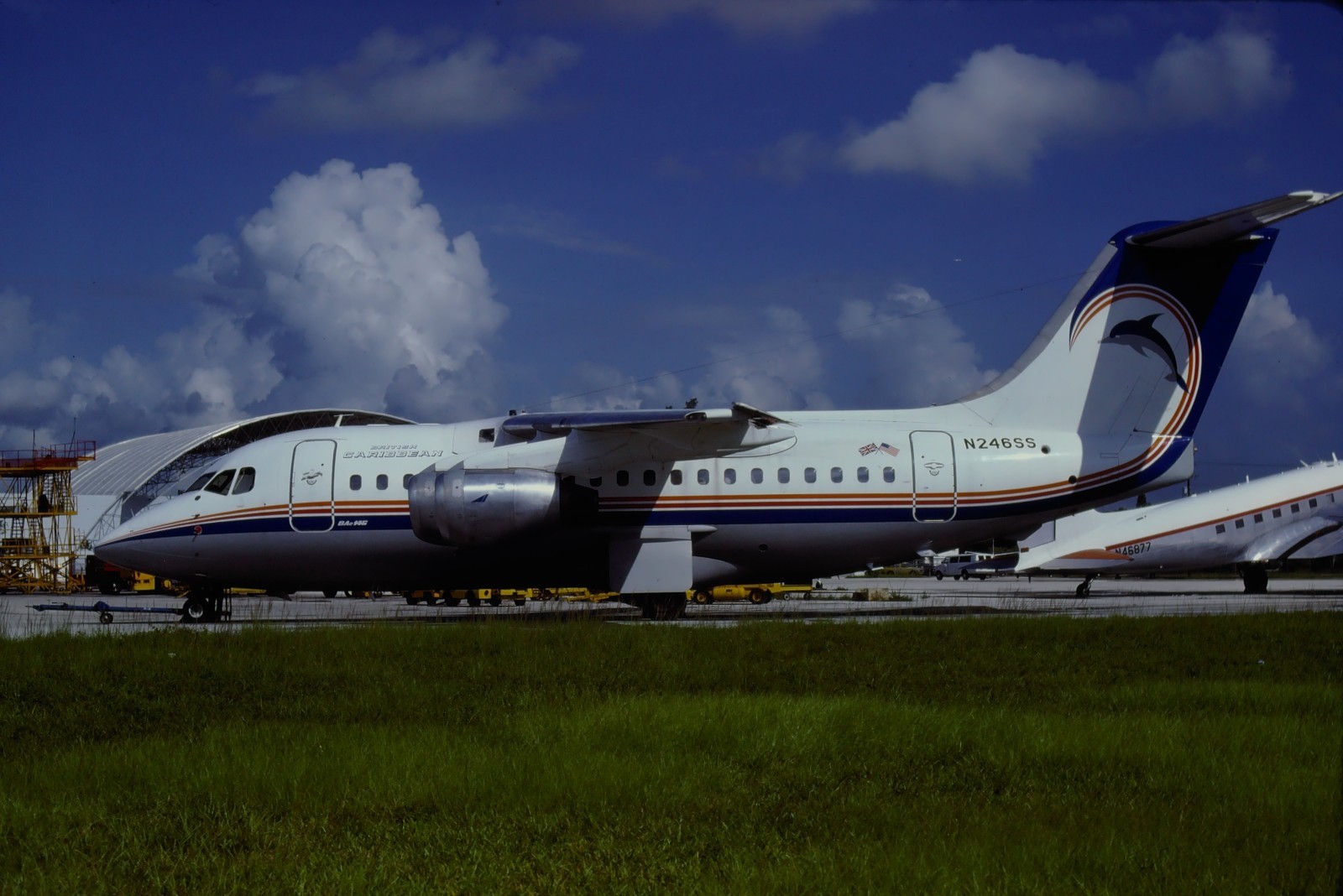 RB830_N246SS_BRITISH CARIBBEAN AIRWAYS_BAE-146-100_1986 - ORIGINAL KODAK SLIDE RB830_N246SS_BRITISH CARIBBEAN AIRWAYS_BAE-146-100_1986 - ORIGINAL KODAK SLIDE