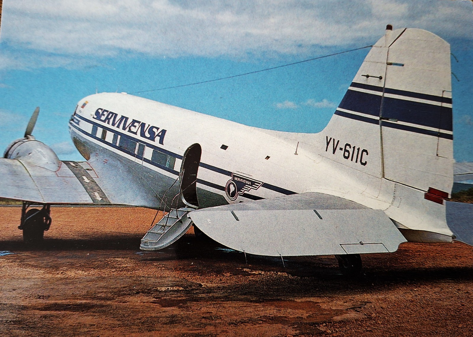 SERVIVENSA Douglas DC-3 Postcaard