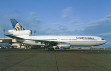 CONTINENTAL  AIRLINES  DC-10-30    AIRPORT /  AIRCRAFT  /  AIRPLANE  051 picture