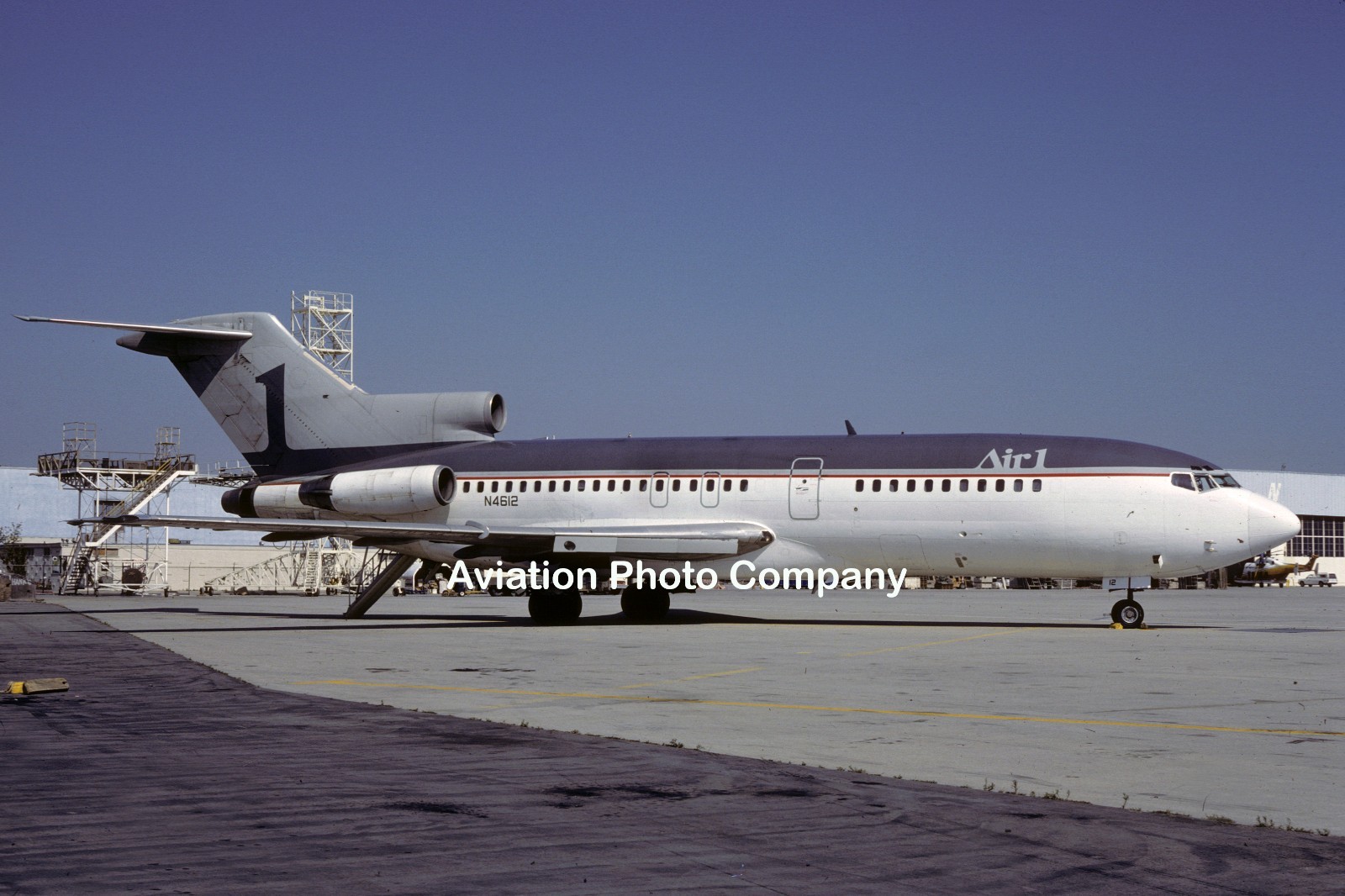Air One Boeing 727-35 N4612 (1984) Photograph Air One Boeing 727-35 N4612 (1984) Photograph