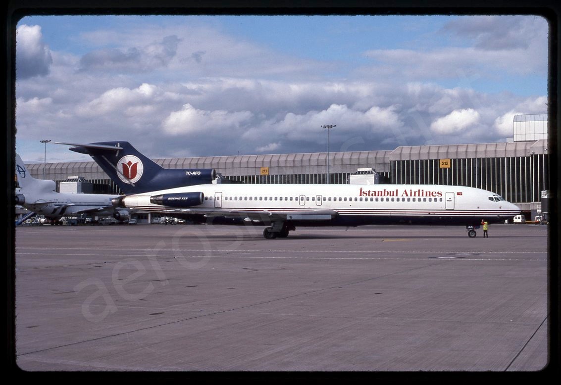 Istanbul Airlines Boeing 727-200 TC-AFO Aug 98 Kodachrome Slide/Dia C23