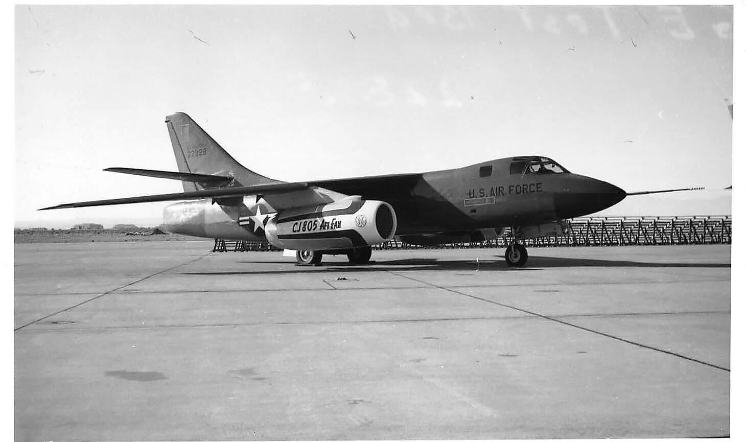 USAF Douglas Destroyer RB-66A Airplane Aviation Airbase Original War Photo F