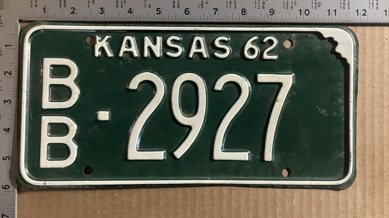 1962 Kansas license plate BB 2927 YOM DMV Bourbon Ford Chevy Dodge 12555