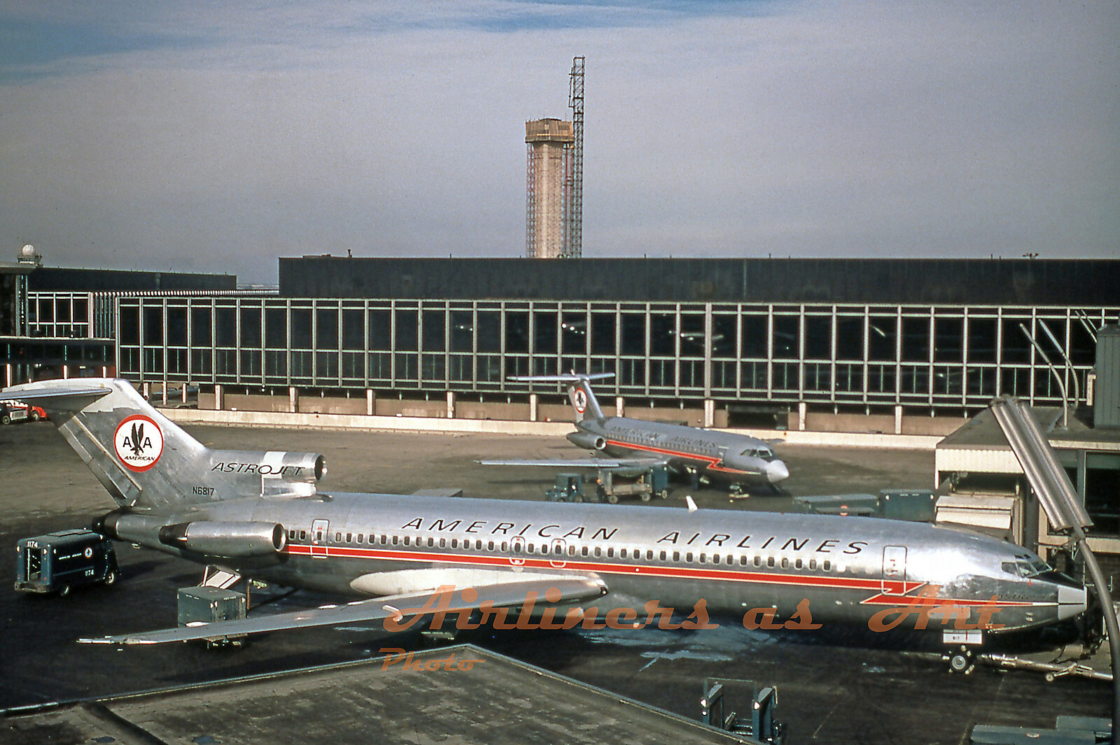 American Airlines Boeing 727-223 N6817 at ORD in 1969 8\